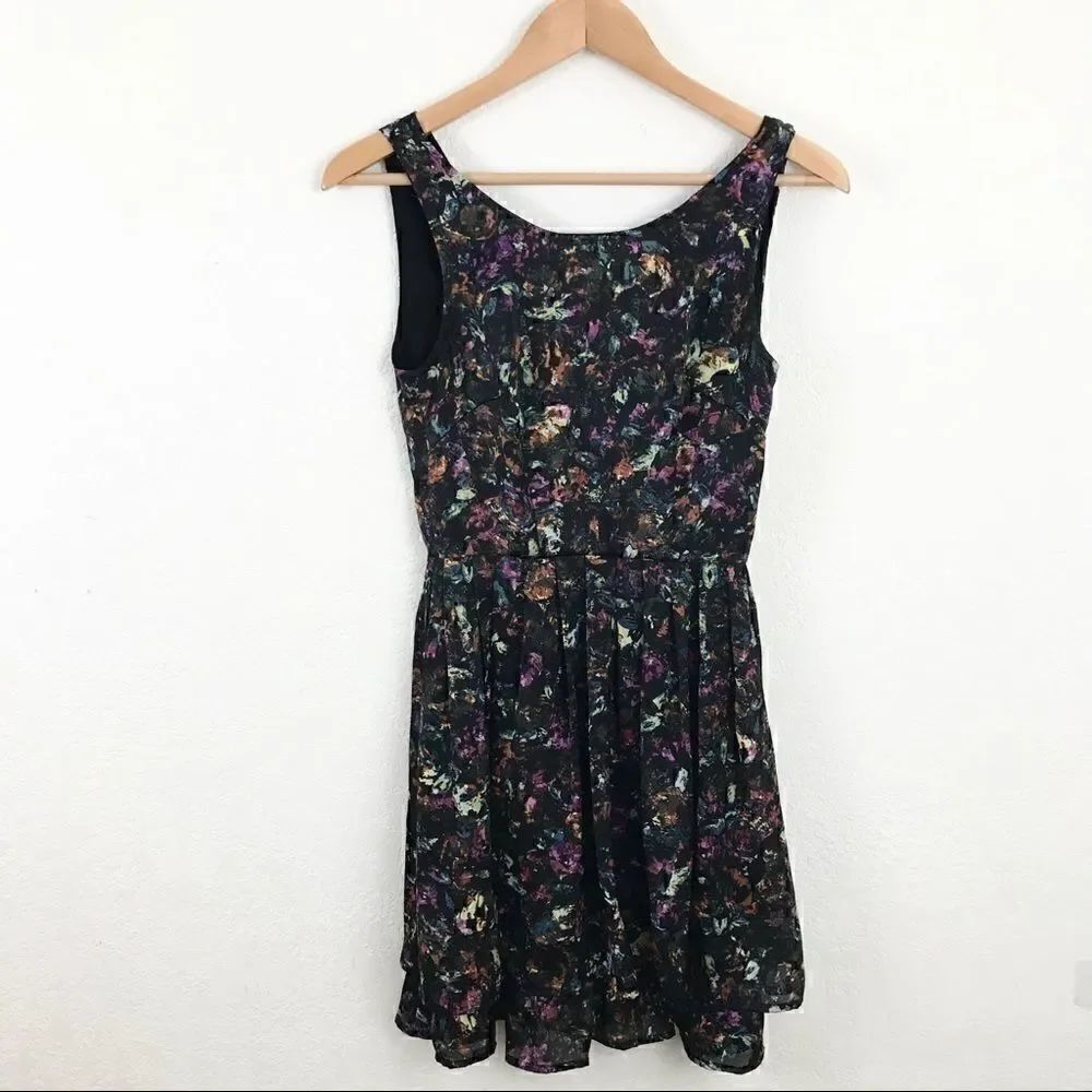 ** Jack ** fitted layered skirt dress